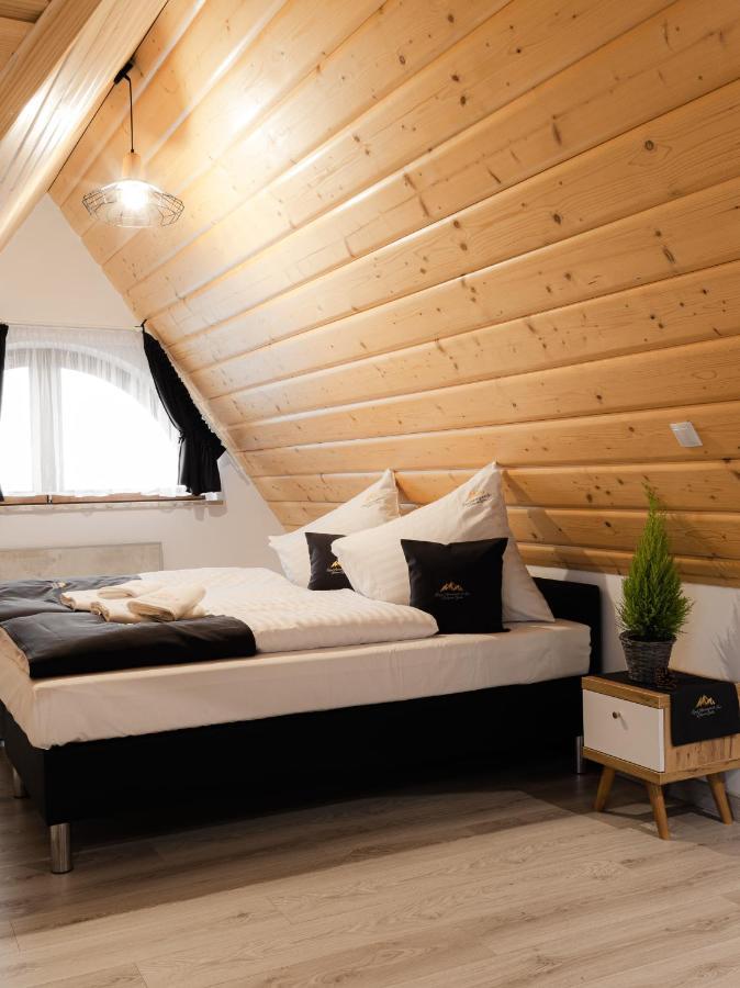 Royal Apartments & Spa Zakopane-Cyrhla Экстерьер фото